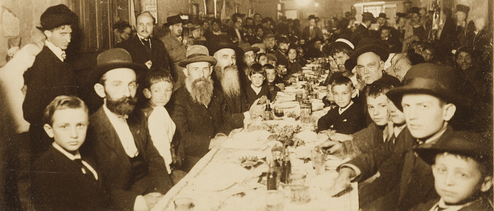 Special exhibition: The Lisbon Bible, 1482 Hebrew illuminated manuscript